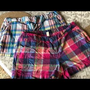 2 pair of Gap shorts